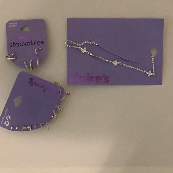 Claire’s Jewelry - Claire’s 6prs Hoop Earrings Card, 3prs Stackable Earrings, & 1 Anklet. New